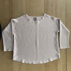Chicos Blush Colored Metallic Knit Women’s Sweater.Chico’s Size 2. Excellent Con
